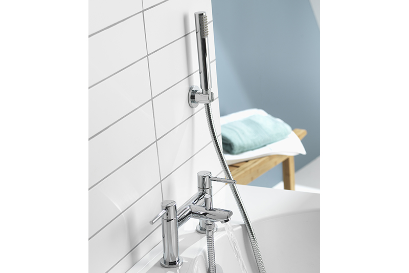 Aqualisa | Uptown brassware