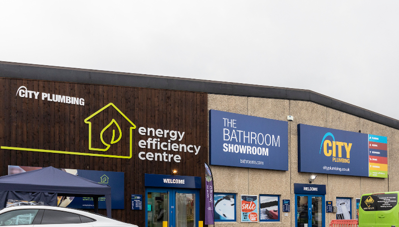 New report indicates levels of UK heat pump training and barriers to upskilling