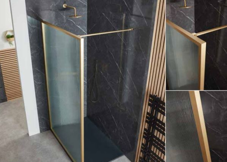 Fluted glass – a bathroom design trend for 2025? 