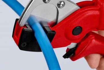 KNIPEX | Pipe Cutter for Multilayer and Pneumatic Hoses  