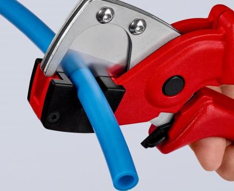 KNIPEX | Pipe Cutter for Multilayer and Pneumatic Hoses  