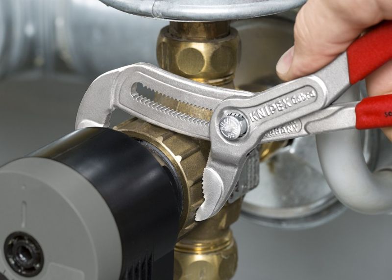Knipex’s tools designed to make life easier for plumbers