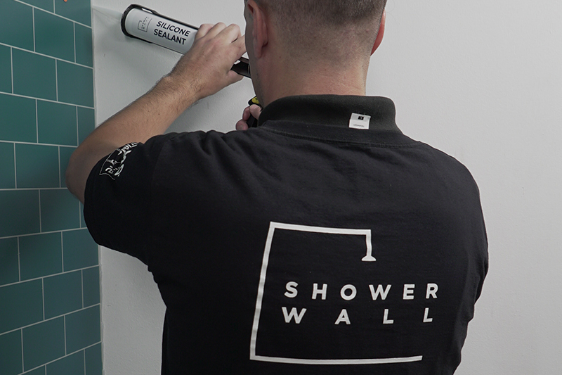 Showerwall launches search for network of approved fitters