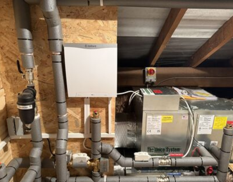 Bungalow retrofit maximises COP with Unico System 