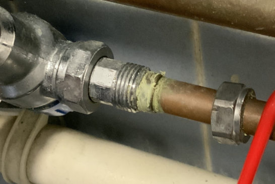 Plumbing jointing compound and the water system 