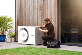Worcester Bosch plans £3,000 Clean Heat Cashback Pledge to encourage uptake of heat pump heating systems 
