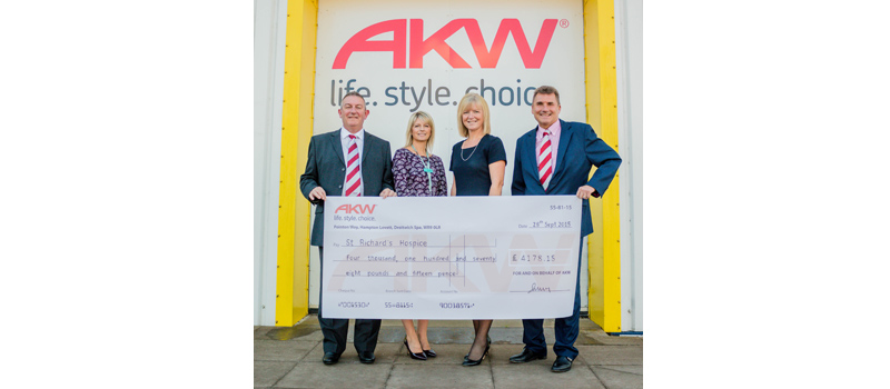 AKW well above par with golf day fundraising for St Richard’s Hospice
