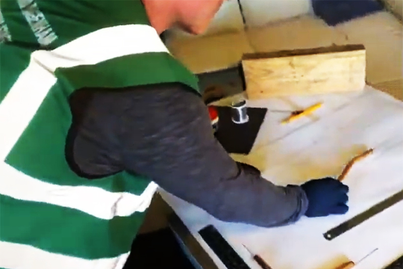 WATCH: Plumbing lecturer gives lessons via internet