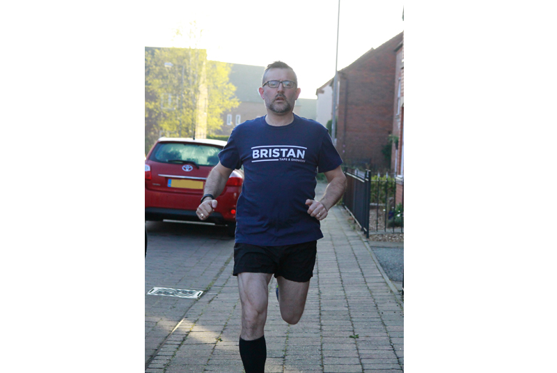 Bristan goes the extra 1000 miles for Simon's Heroes