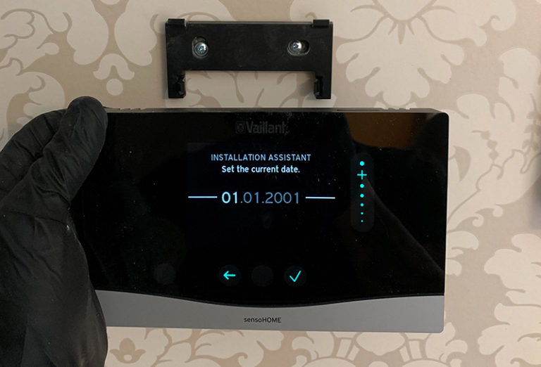 INSTALLATION GUIDE Vaillant sensoHOME VRT 380F PHPI Online