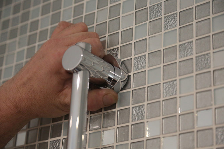 INSTALLATION GUIDE Methven Aio EasyFit Shower Kit PHPI Online