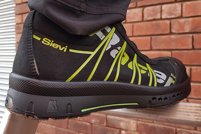 PRODUCT TEST: SieviAir R3 Roller S3 Safety Shoes