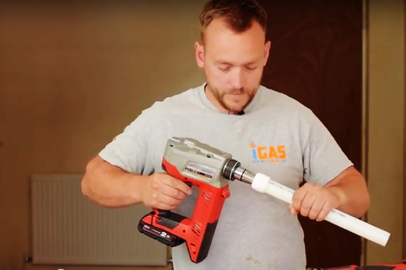 WATCH: Uponor Q&E Shrink-Fit demo